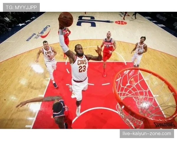 埃尔顿·布兰德篮下单打效率提升显著抢占内线主导权